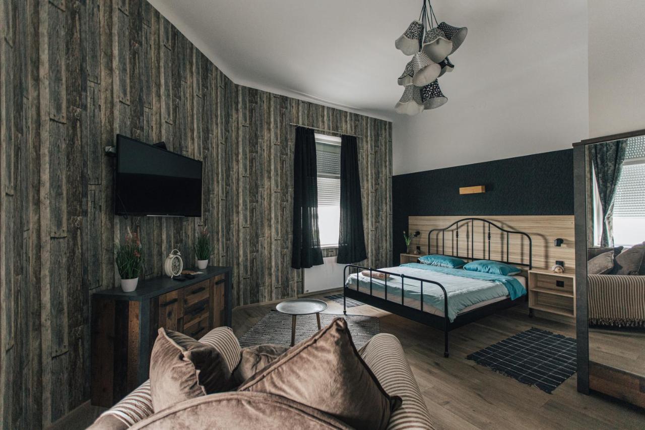 Palmers Apartments And Rooms Zagreb Exterior foto