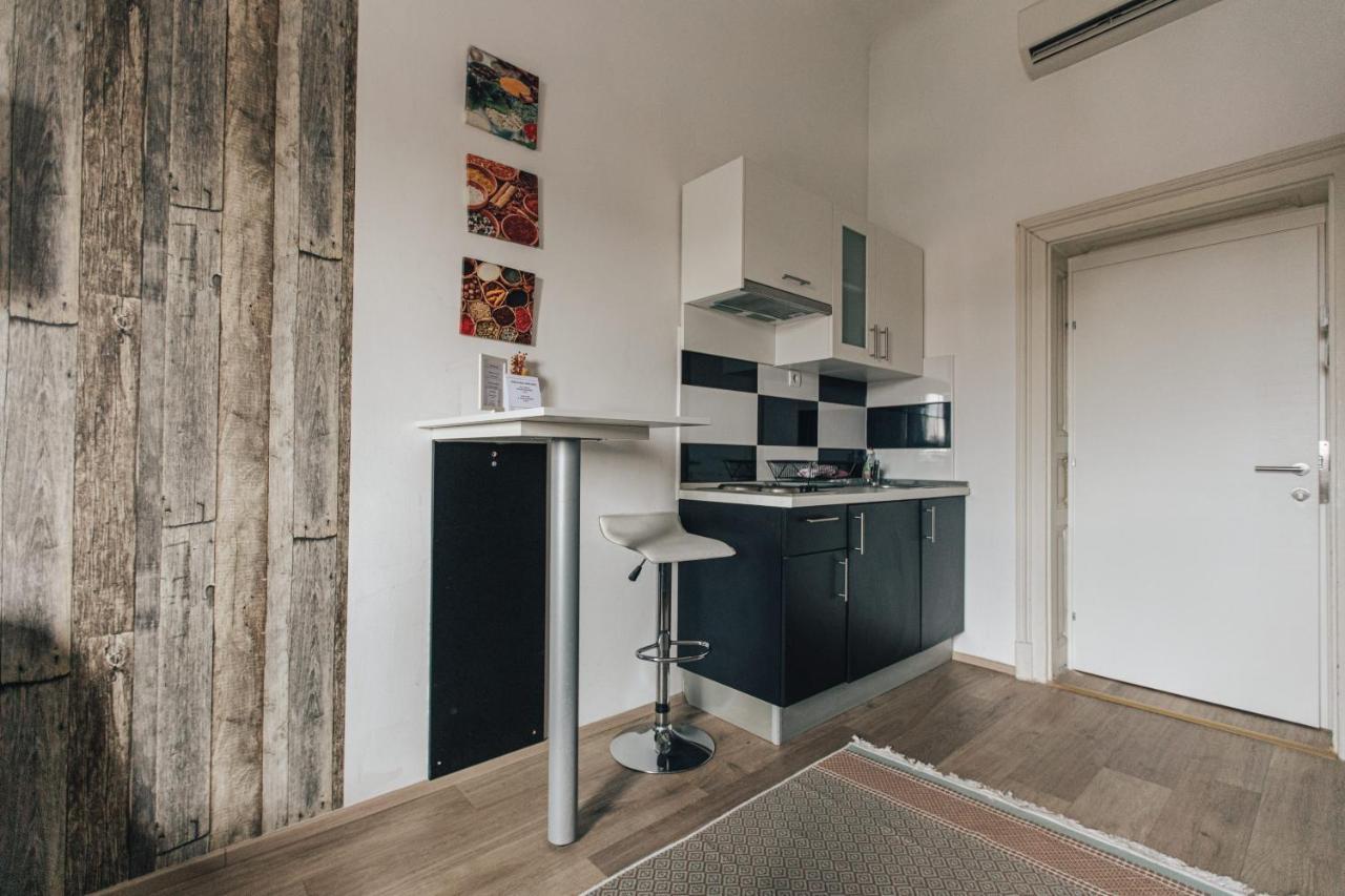 Palmers Apartments And Rooms Zagreb Exterior foto